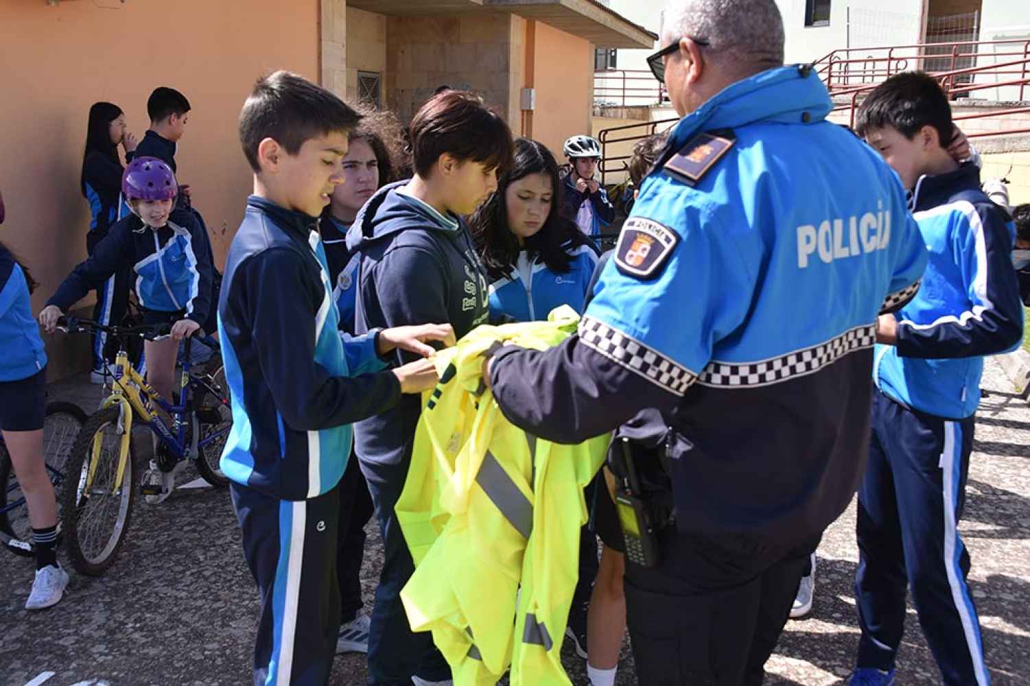 Alumnos de Escolapias aprenden educación vial en Soria