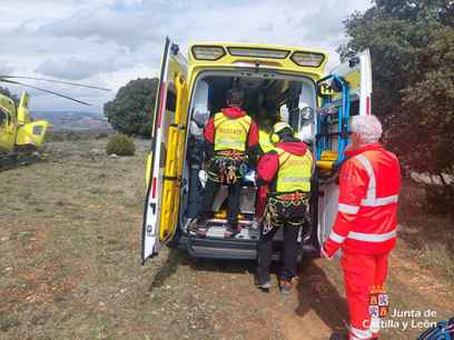 Fallece trabajador en Arcos de Jalón por descarga eléctrica en línea de alta tensión Fallece trabajador en Arcos de Jalón por descarga eléctrica en línea de alta tensión