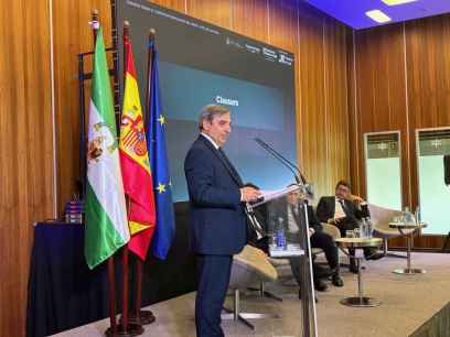 La Junta se alinea con Extremadura y Andalucía para pedir reapertura del corredor Ruta de la Plata La Junta se alinea con Extremadura y Andalucía para pedir reapertura del corredor Ruta de la Plata
