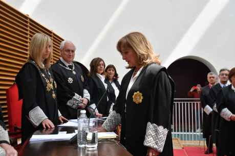 Ana del Ser toma posesión como nueva presidenta del TSJCyL Ana del Ser toma posesión como nueva presidenta del TSJCyL