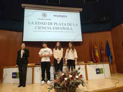 Nueva promoción de alumnos de Escolapios que cursan Bachillerato de Investigación e Innovación Nueva promoción de alumnos de Escolapios que cursan Bachillerato de Investigación e Innovación