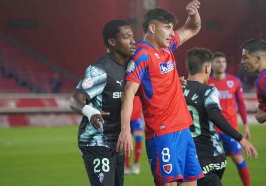 Numancia y Real Avilés ensayan el play off en Los Pajaritos