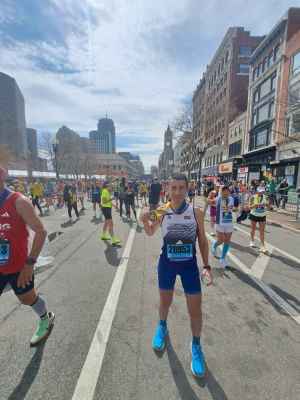 El club de atletismo Puente del Canto, representado en el Maratón de Boston
