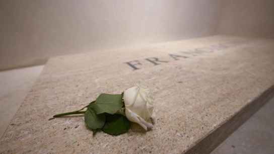 La Junta asistirá a misas funerales por el papa Francisco en todas las diócesis de Comunidad La Junta asistirá a misas funerales por el papa Francisco en todas las diócesis de Comunidad