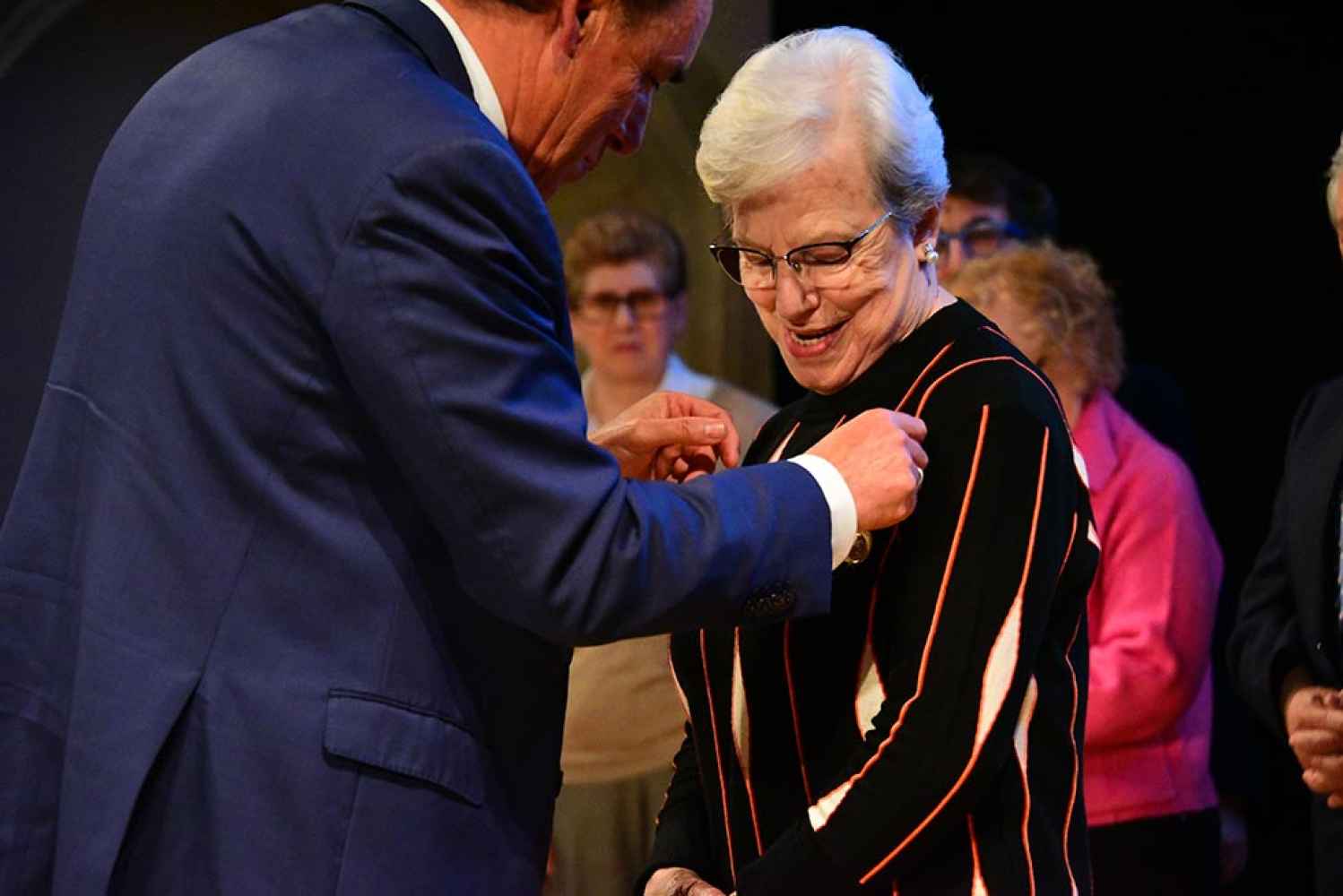 Diputación entrega medalla de oro de la provincia al hotel-restaurante Virrey Palafox