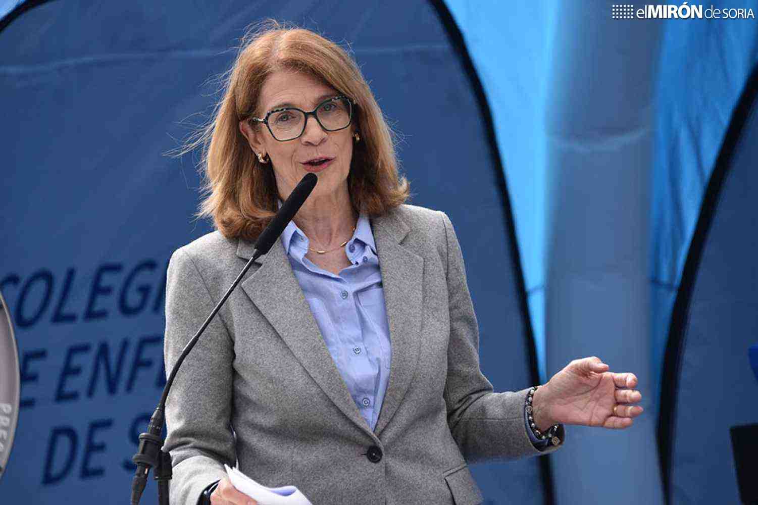 Las enfermeras resaltan su papel fundamental en sistema sanitario y reclaman más medios