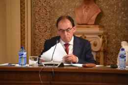 Serrano se muestra partidario de penalizar a empresas que incumplen contratos