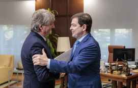 Encuesta sobre elecciones autonómicas:  El PP de Mañueco, al alza; el PSOE de Martínez, a la baja