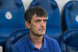 Pacheta regresa a los banquillos con dos retos en el Granada C.F.
