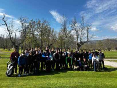Universitarios del Grado en CAFyD visitan el Club de Golf Soria Universitarios del Grado en CAFyD visitan el Club de Golf Soria