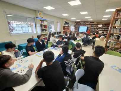 Alumnos de La Rambla y Santa Catalina participan en taller “Chocolate, un placer con condiciones”