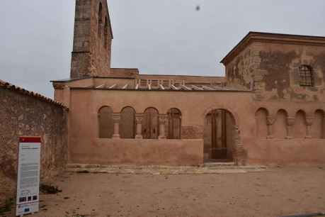 La iglesia románica de San Pedro, de Paones