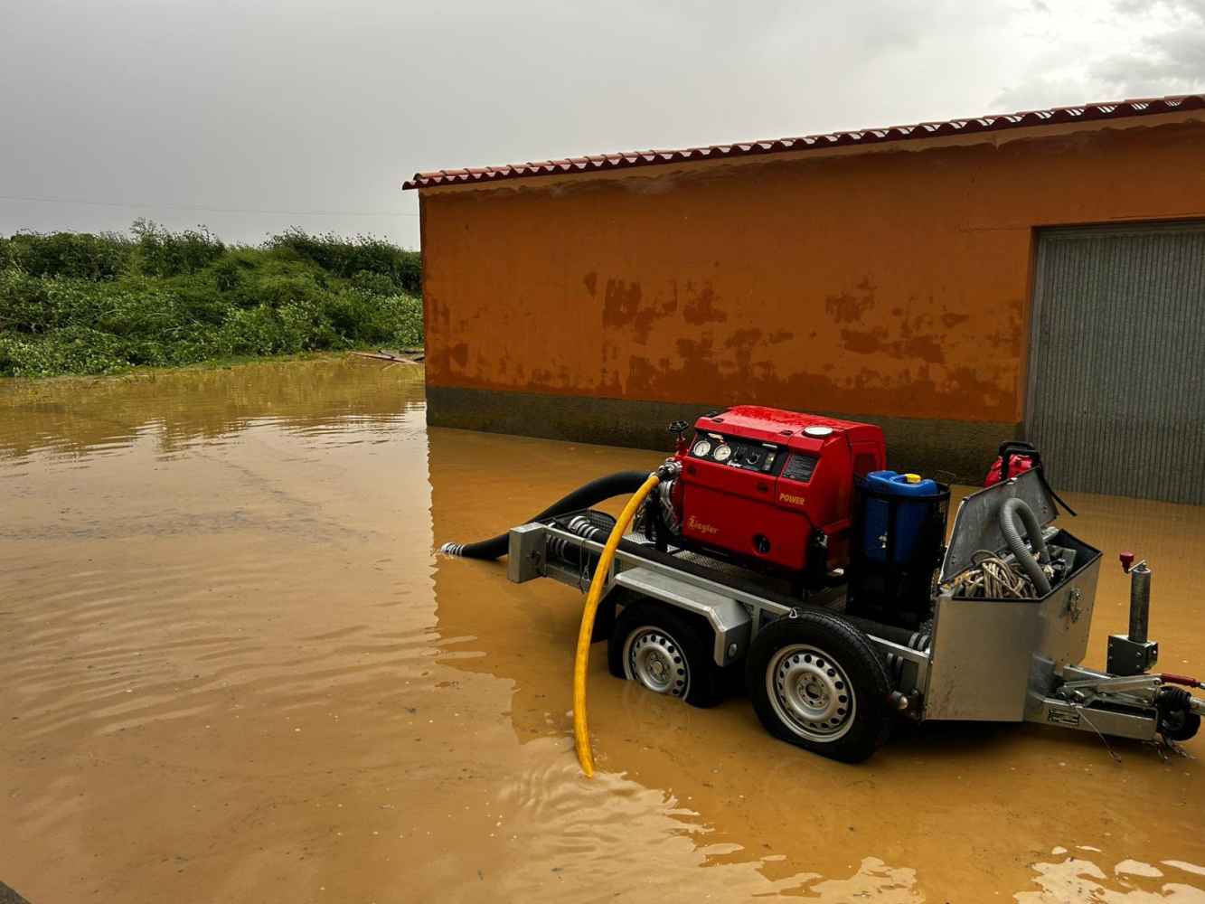 El 1-1-2 atiende más de doscientas llamadas a causa de una tormenta en Valladolid