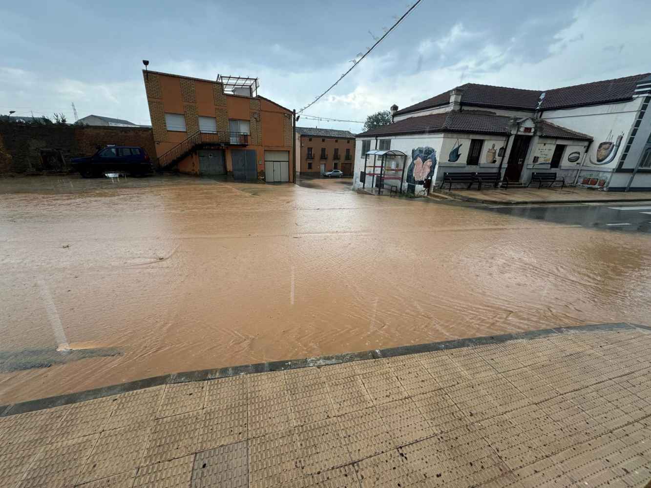 Protección Civil declara alerta por tormentas y lluvias en la Comunidad Protección Civil declara alerta por tormentas y lluvias en la Comunidad