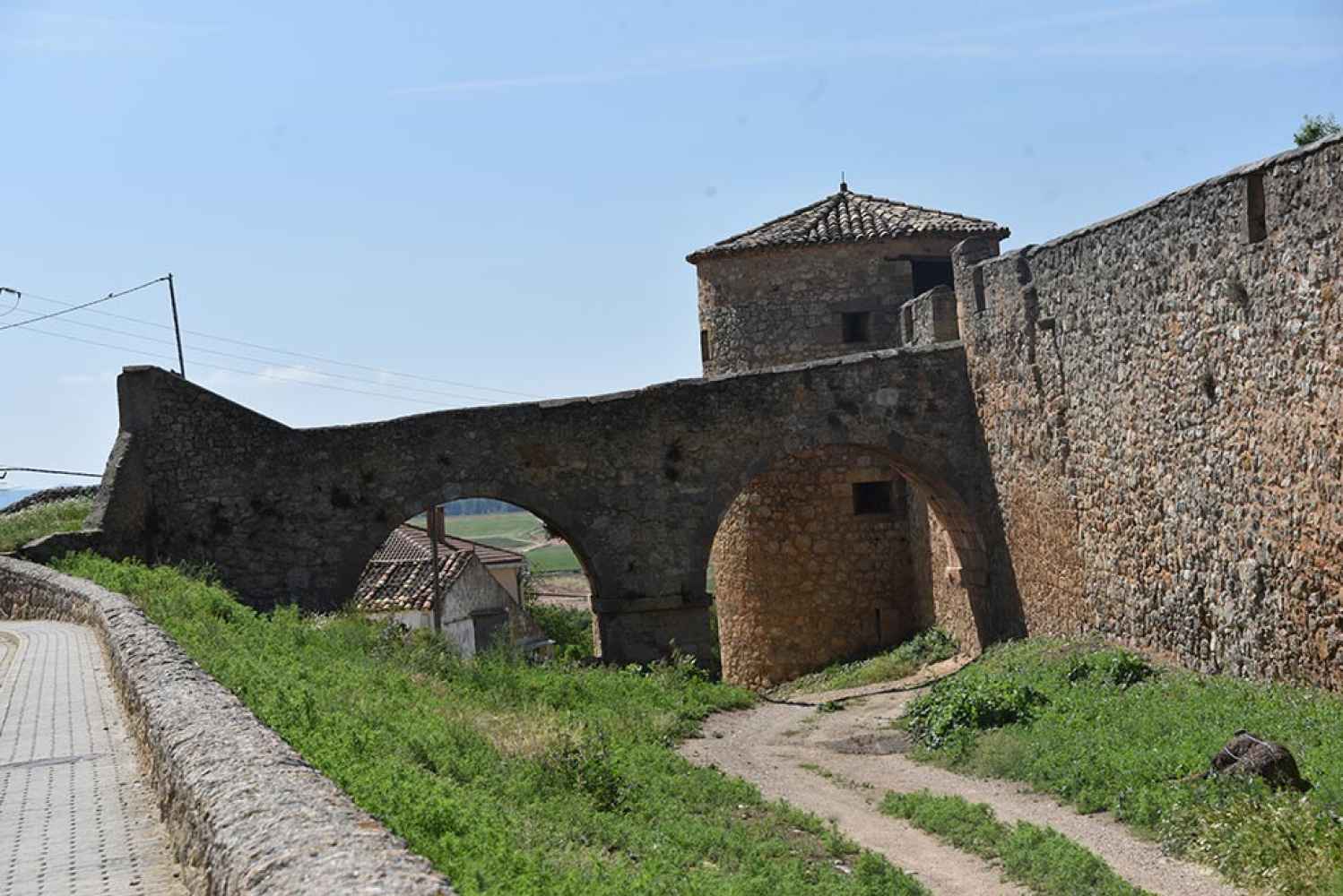 Almenar de Soria atesora el castillo mejor conservado de la provincia