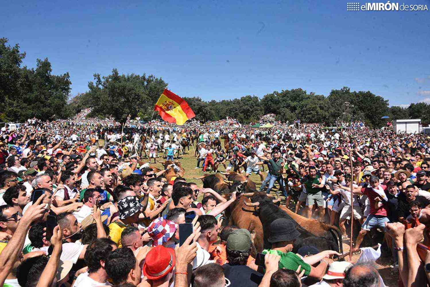 El Casino acoge presentación de Agenda Taurina 2026