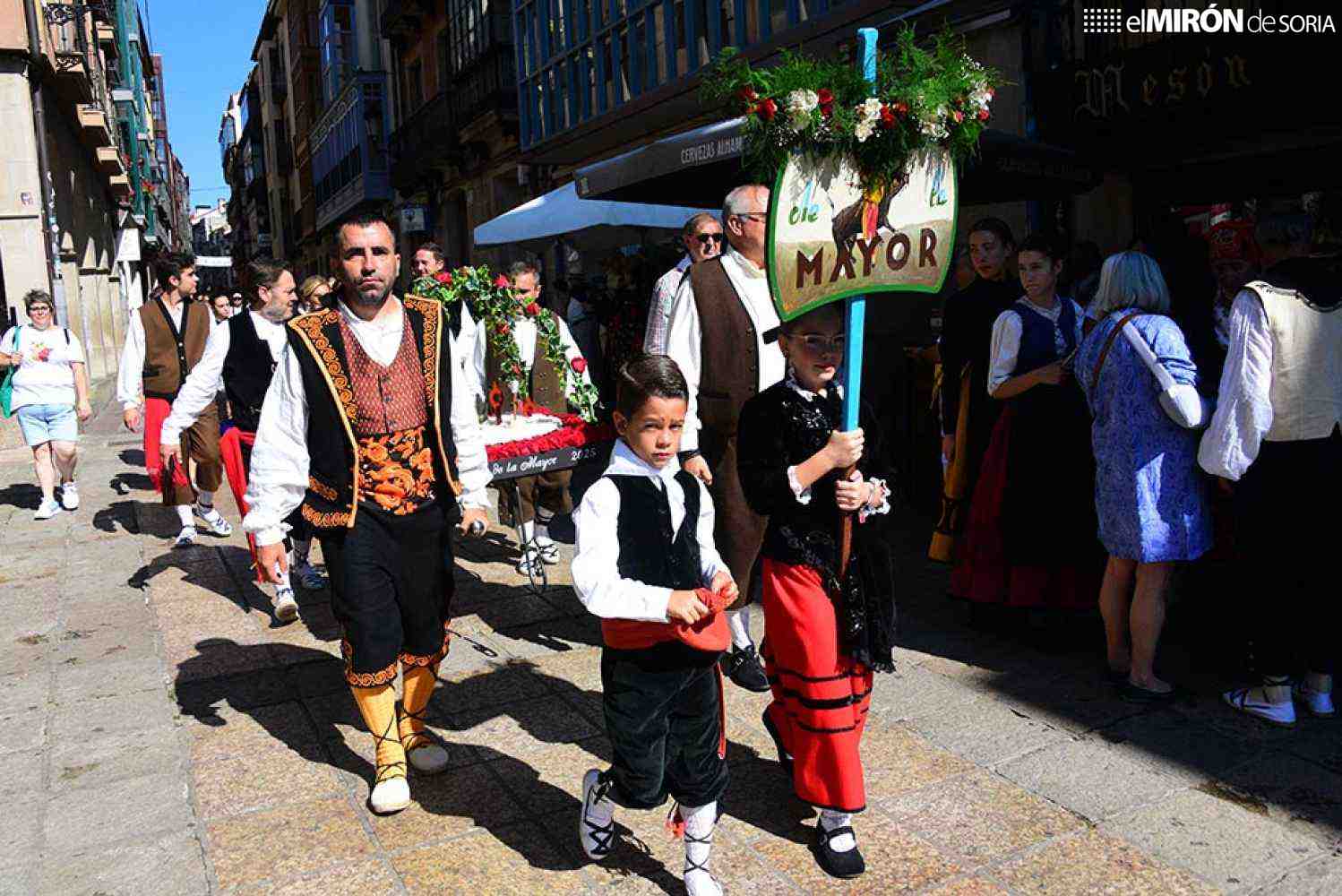 Cuatro cuadrillas sanjuaneras de 2026, vacantes 