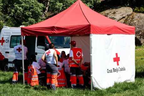 Una treintena de profesionales sanitarios componen dispositivo de Cruz Roja para Lavalenguas