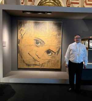 El sacerdote diocesano Vicente Molina expone en la Catedral de Córdoba
