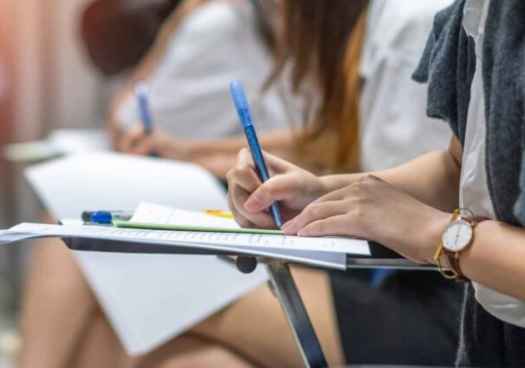 Récord de solicitudes para las becas del curso 2025-2026