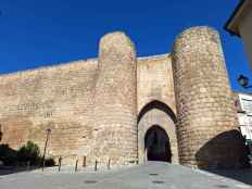 El pleno de Almazán da cuenta de nuevo proyecto para restaurar muralla