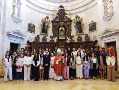 Treinta y siete adultos de la provincia se confirman en la Catedral burgense