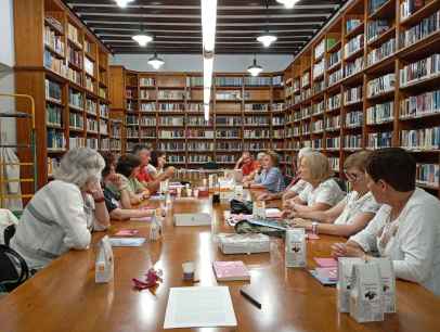 El club de lectura de la biblioteca burgense finaliza un nuevo curso literario El club de lectura de la biblioteca burgense finaliza un nuevo curso literario
