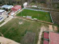 Almazán abre plazo para presentar ofertas para ejecutar campo de fútbol de césped artificial 