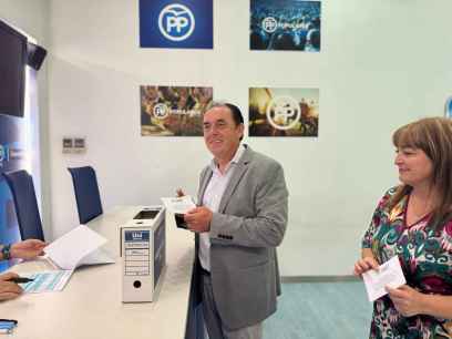 El PP de Soria, con Núñez Feijóo, frente al "lamentable" espectáculo del Gobierno de Sánchez