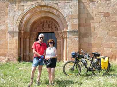 “La Historia en Bicicleta” muestra misterios del arte románico rural al este de Soria “La Historia en Bicicleta” muestra misterios del arte románico rural al este de Soria