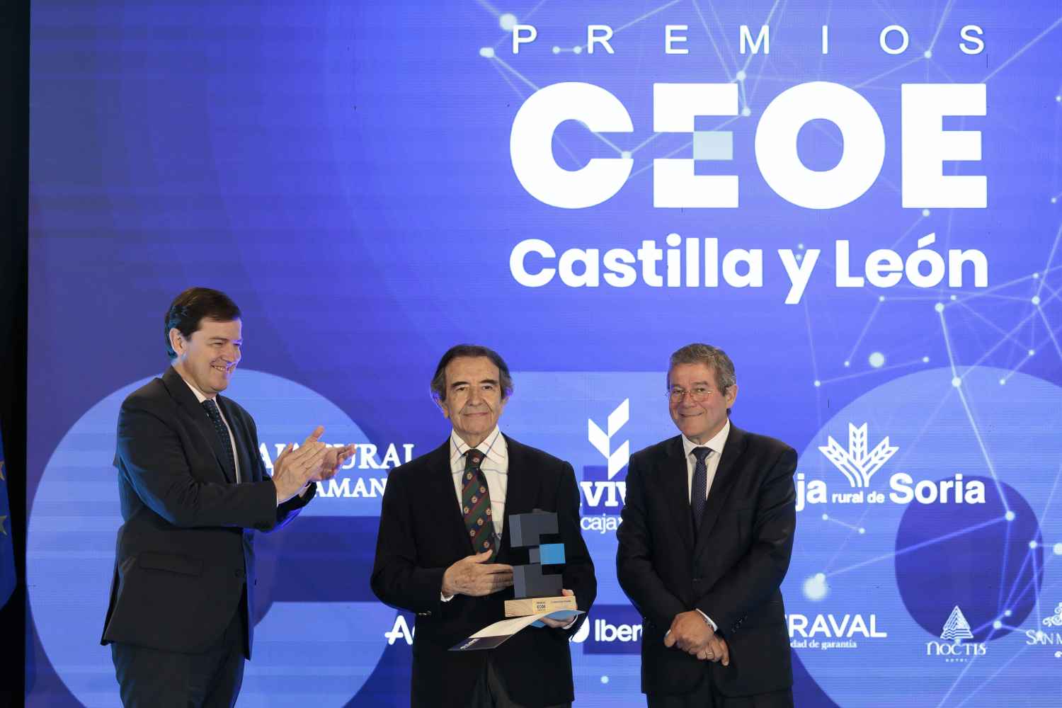 Mañueco reafirma apoyo de la Junta a empresarios y destaca estabilidad de Castilla y León