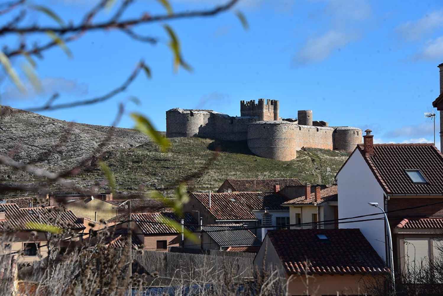 Berlanga de Duero: aljama y castillo