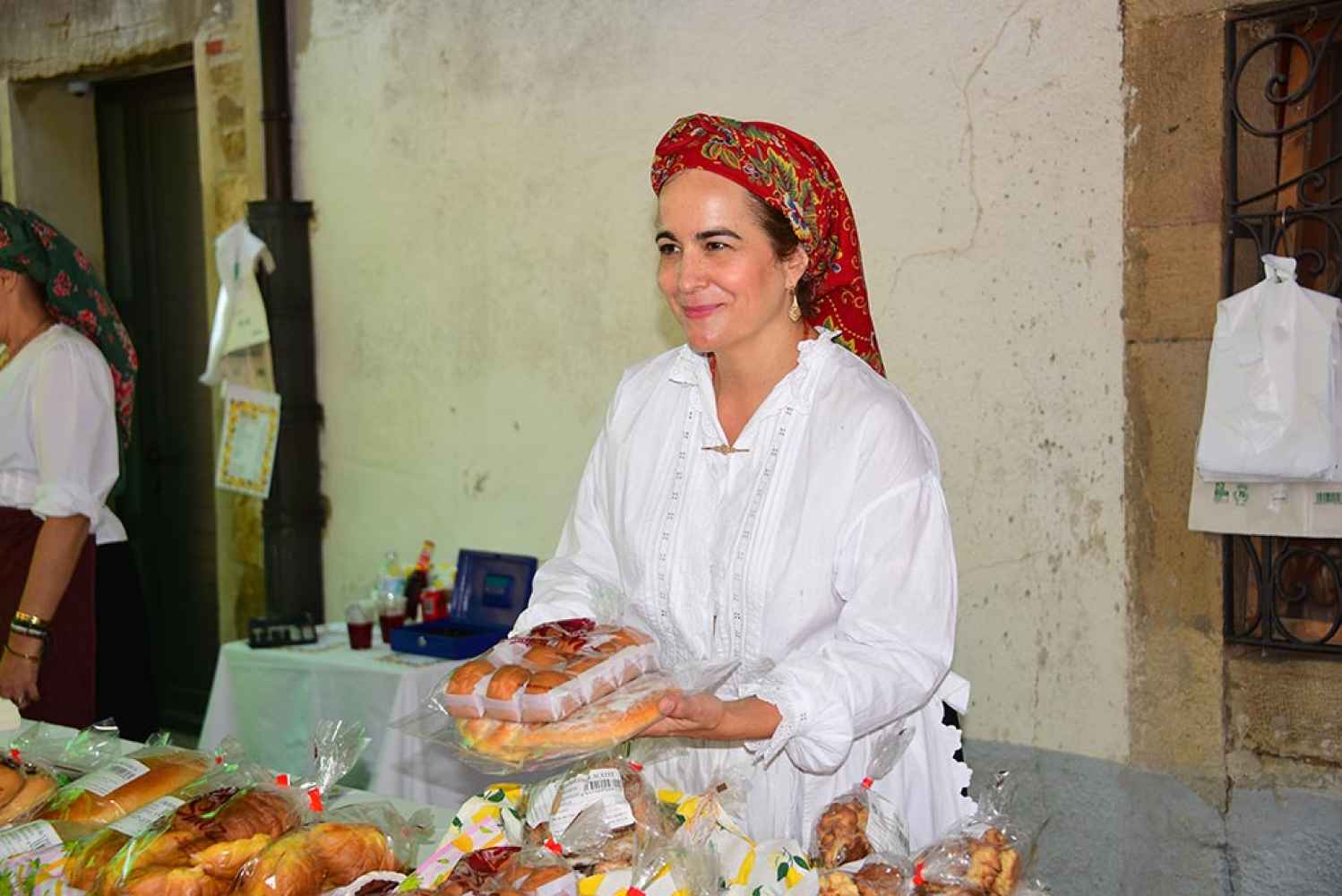 El mercado tradicional de Almarza cumple su vigésimo segunda edición