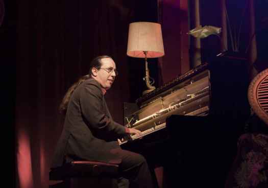 Concierto solidario del reconocido pianista Lluis Coloma en Medinaceli