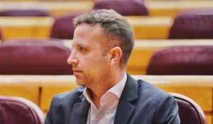 Javier Jiménez (PP): “Carlos Martínez sigue aplaudiendo a Sánchez pese a escándalos de corrupción”