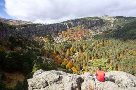Socorren a mujer herida en senda del Portillo, en la Laguna Negra de Urbión Socorren a mujer herida en senda del Portillo, en la Laguna Negra de Urbión