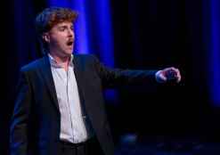 El joven tenor Francisco José Cruz gana XII Concurso Internaconal de Canto 