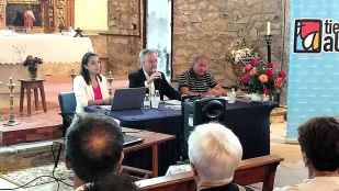 Tierras Altas homenajea a Máximo Diago en su pueblo natal Santa Cruz de Yanguas 
