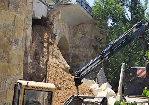 El MITMA descarta que desprendimiento haya afectado a estructura del puente de San Esteban de Gormaz