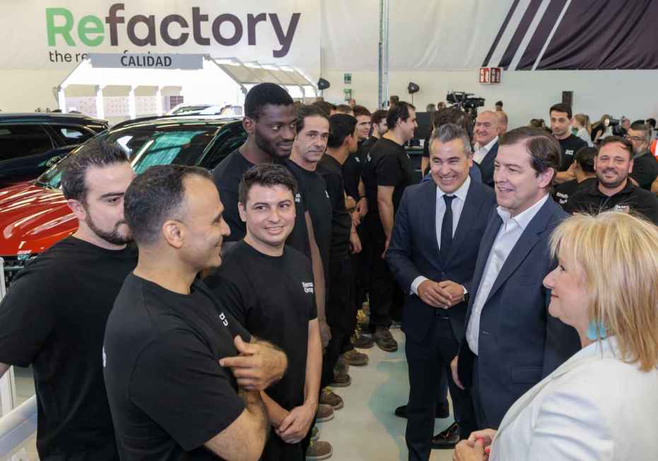 Mañueco respalda proyectos estratégicos del sector de la automoción en Castilla y León