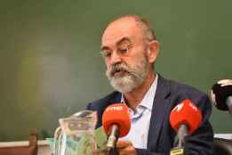 El escritor González Sainz participa en “las conversaciones de Autor” en El Burgo