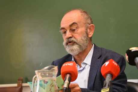 El escritor González Sainz participa en “las conversaciones de Autor” en El Burgo