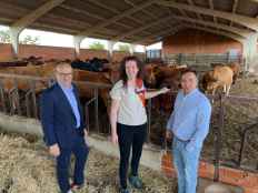La Junta de Castilla y León impulsa el relevo generacional en el campo con ayudas para sucesión