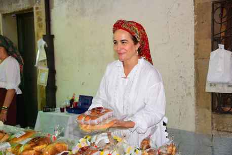 El mercado tradicional de Almarza cumple su vigésimo segunda edición