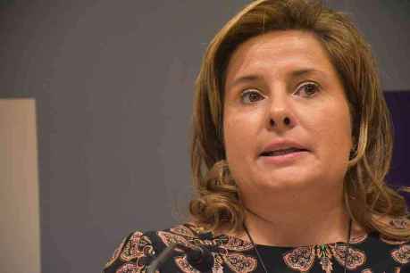 El PSOE califica de "triunfalista" balance de mitad de legislatura de Serrano 