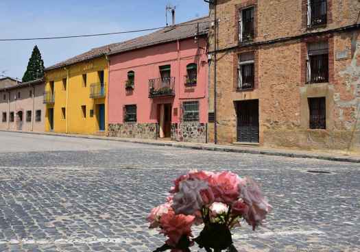Quintana Redonda: de tierra roja, cántaros negros