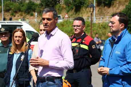 Sánchez anuncia Comisión Interministerial para Pacto de Estado contra Emergencia Climática