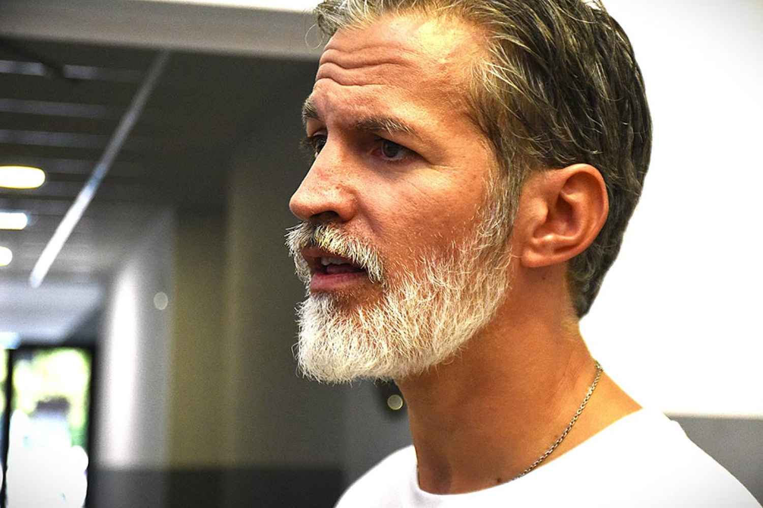 David Marín (INCIBE): "Es importante saber diferenciar un mensaje verídico de uno que no lo es" David Marín (INCIBE): "Es importante saber diferenciar un mensaje verídico de uno que no lo es"