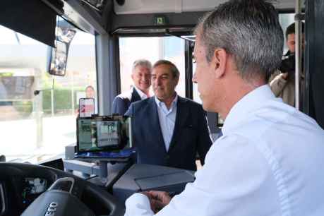 La Junta pone en marcha el transporte gratuito para empadronados con 284 rutas