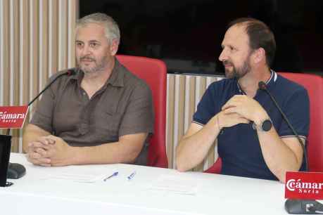 Río Duero y Sporting firman acuerdo de colaboración para sus canteras masculinas Río Duero y Sporting firman acuerdo de colaboración para sus canteras masculinas